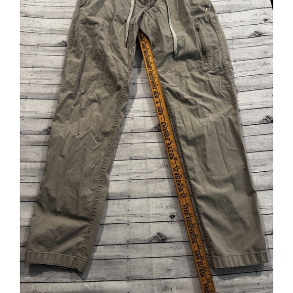 Vuori Mens Ripstop Trail Pant Sz M Khaki Active Zip Pocket Outdoor Casual W FLAW - Picture 9 of 16